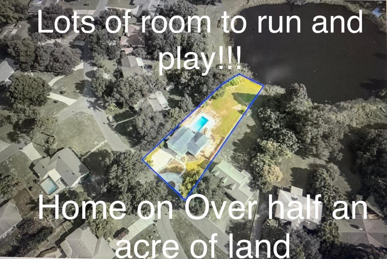Stylish Lake Home With Huge Pool, Arcade With Ps5,And Theater Just 5 Min From Legoland ウィンターヘイブン エクステリア 写真