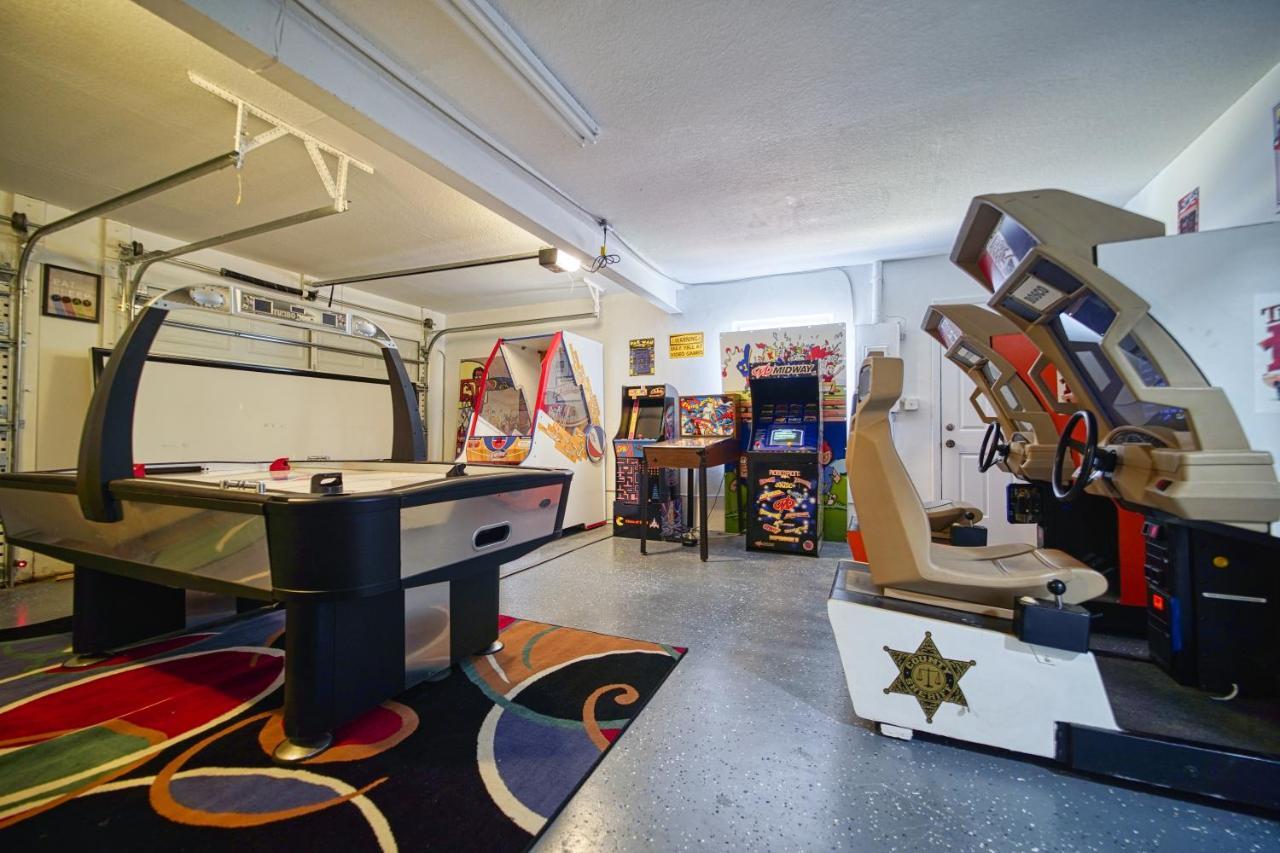 Stylish Lake Home With Huge Pool, Arcade With Ps5,And Theater Just 5 Min From Legoland ウィンターヘイブン エクステリア 写真